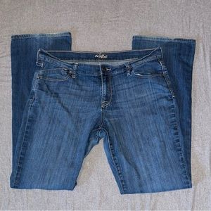 Old Navy Flirt Blue Jeans Women’s Size 14